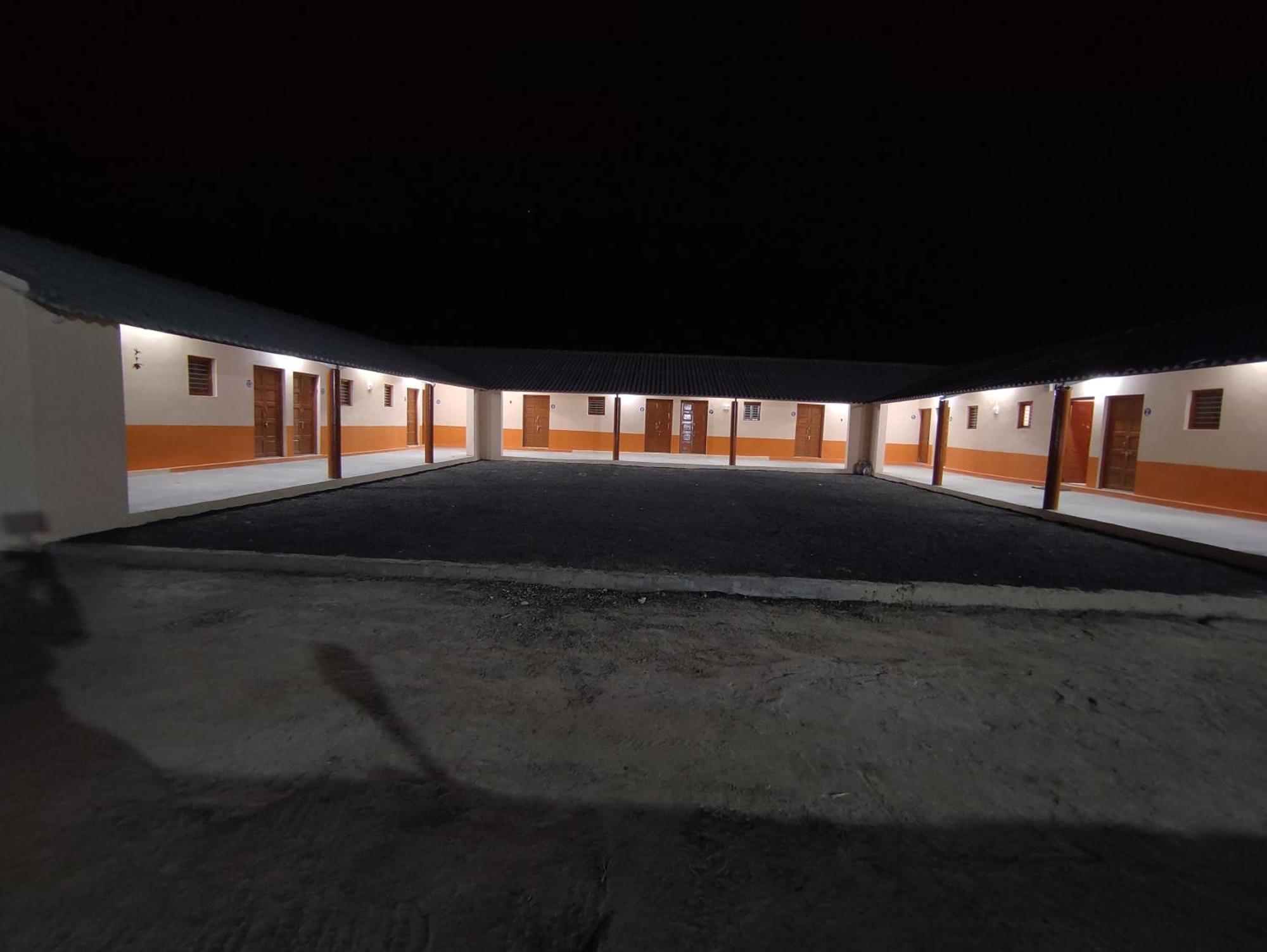 Rann Viram Homestay Dhordo エクステリア 写真